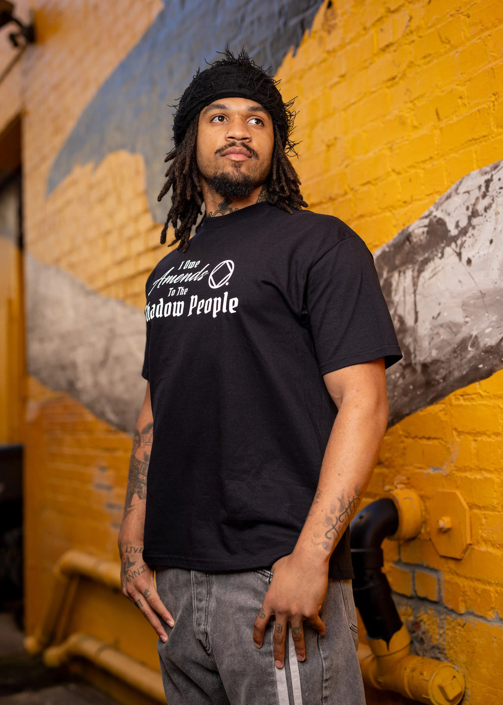 I Owe Amends To The Shadow People / Black Crew Neck / T Shirt